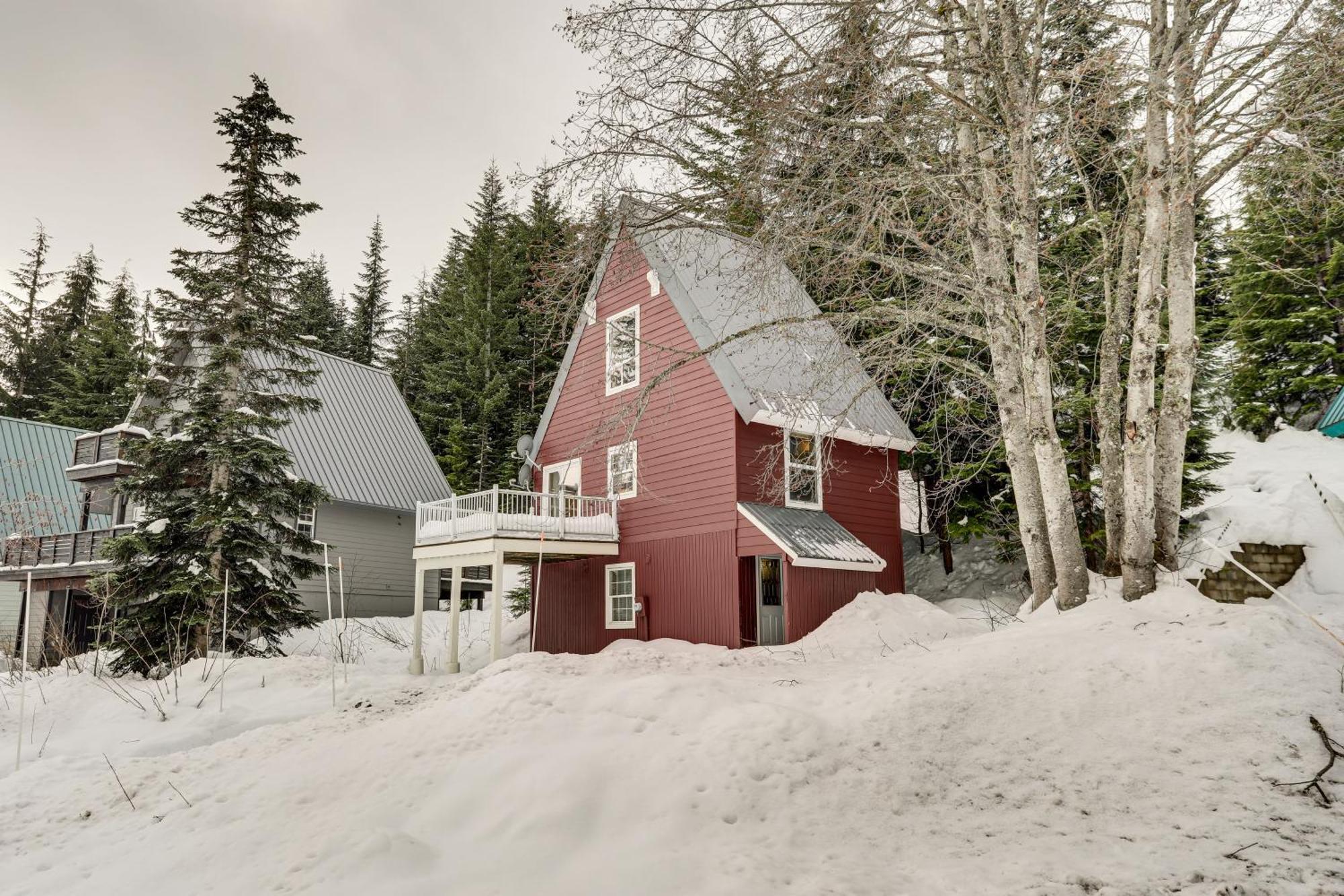 Snoqualmie Pass Cabin With Deck Walk To Ski Lift Exterior photo